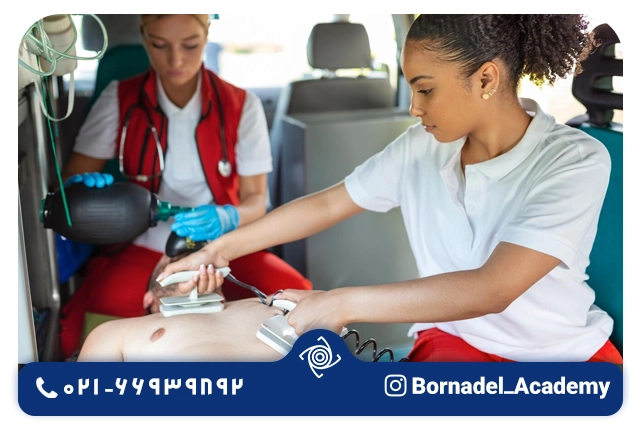 استفاده از دستگاه‌های خودکار شوک‌دهی قلبی (AED)
